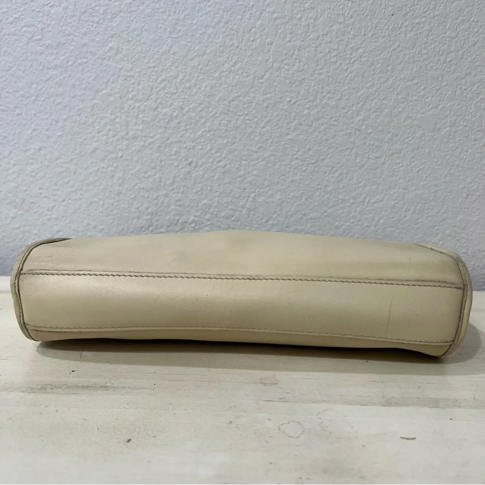 Coach biege leather